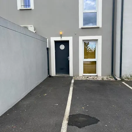 Maison Familiale Villa *